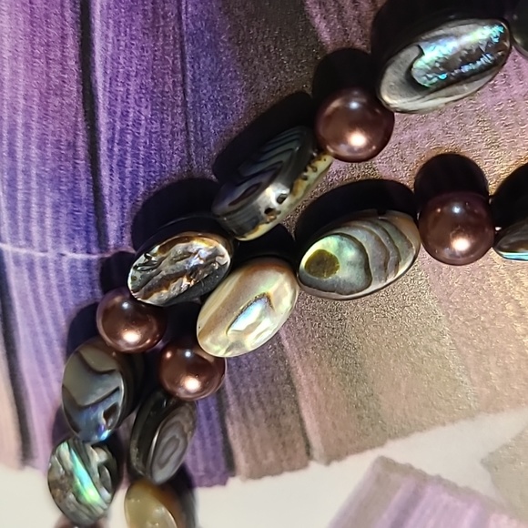 ABALONE/MOTHER OF PEARL NECKLACE - Picture 7 of 8